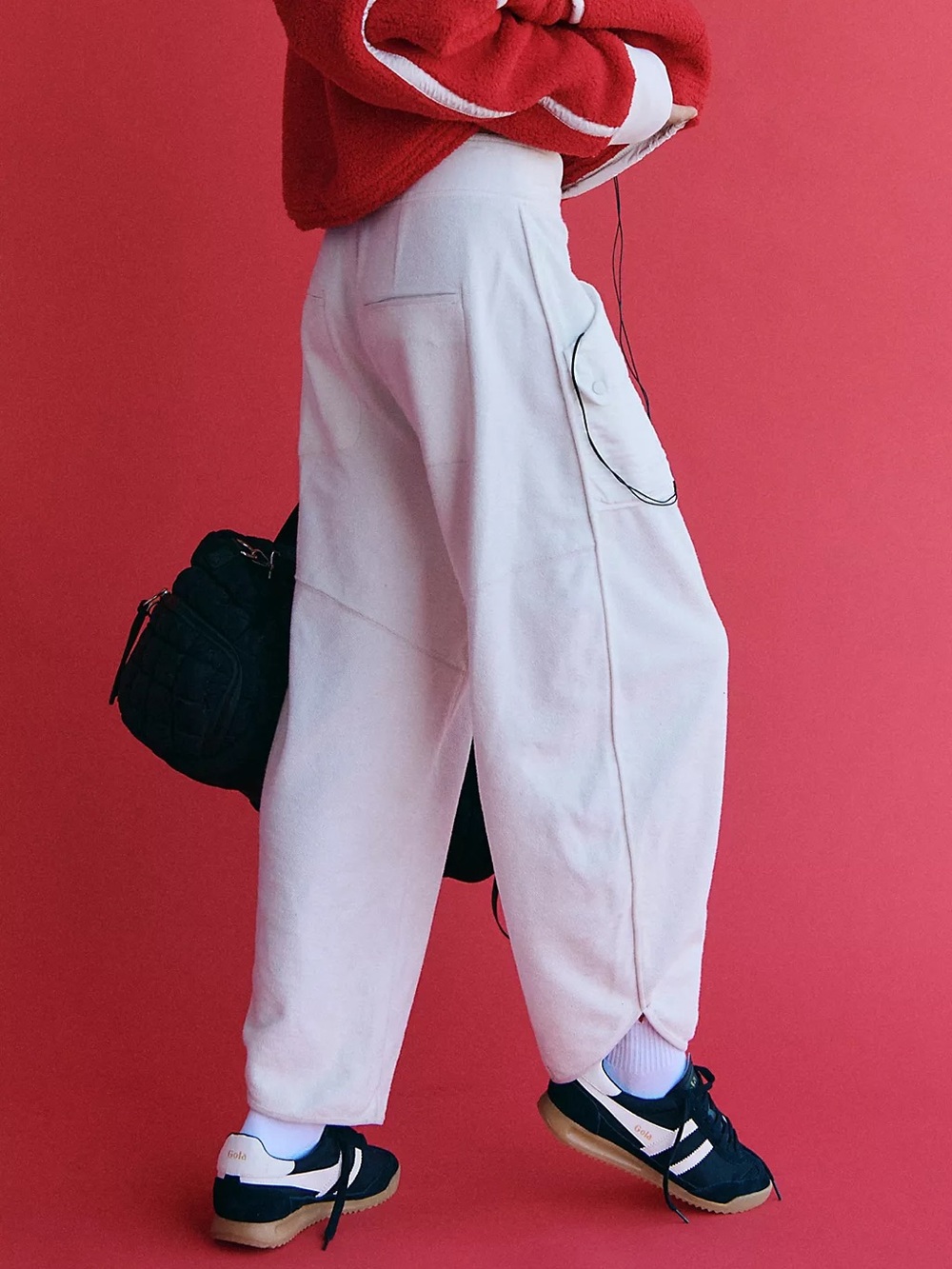 FP Movement Timko High-Waist slight barrel leg Pants in optic white - Picture 5 of 16